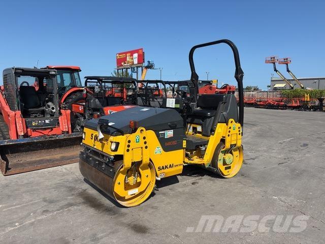 Sakai SW354 Single drum rollers