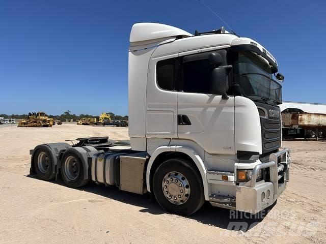 Scania R560 Tractor Units