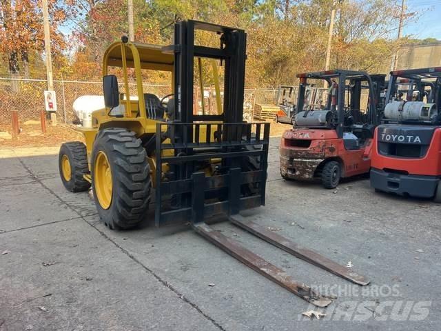 Sellick S80 Rough terrain trucks
