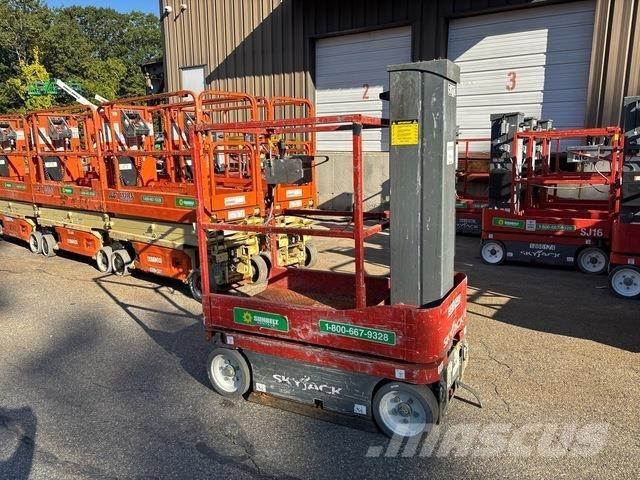 SkyJack SJ12 Vertical mast lifts