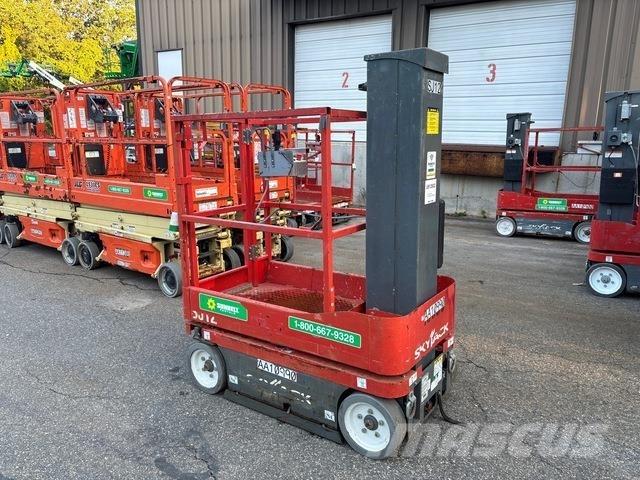 SkyJack SJ12 Vertical mast lifts