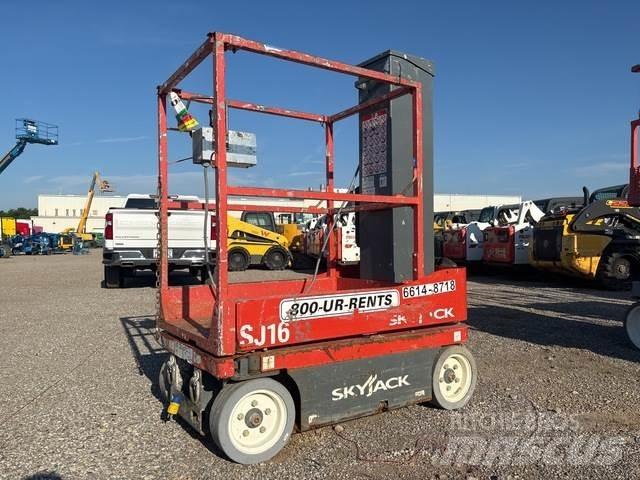 SkyJack SJ16 Vertical mast lifts