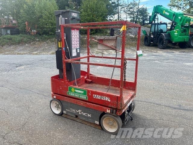SkyJack SJ16 Vertical mast lifts