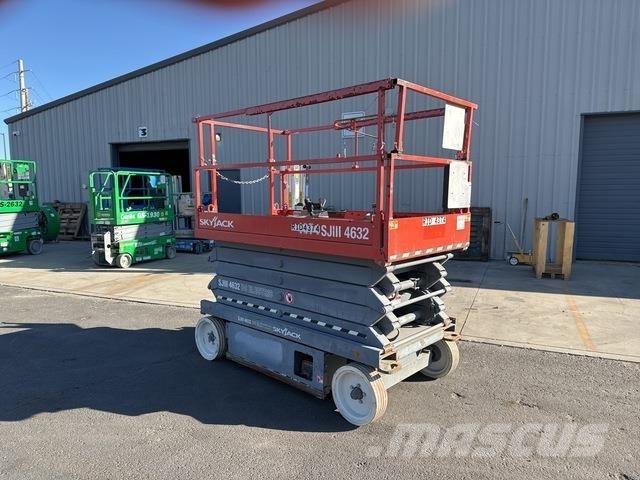 SkyJack SJ4632 Scissor lifts