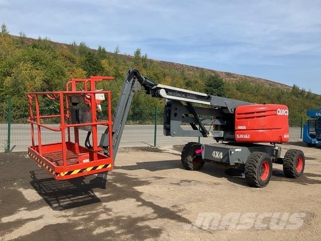 SkyJack SJ51AJ Articulated boom lifts