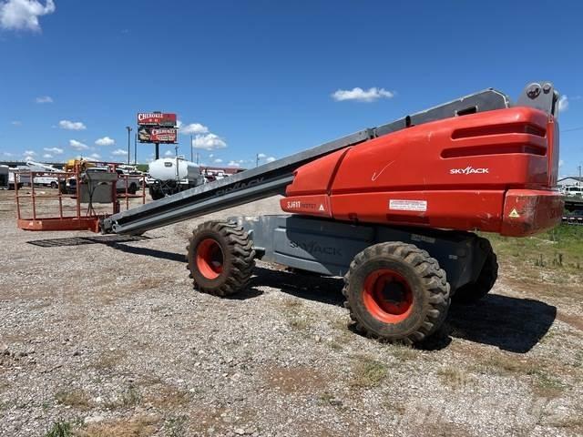 SkyJack SJ61T Construction - Others