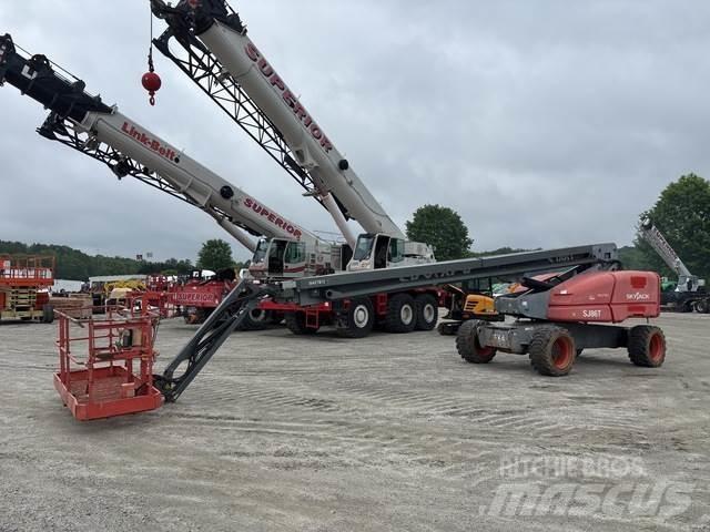 SkyJack SJ86T Construction - Others