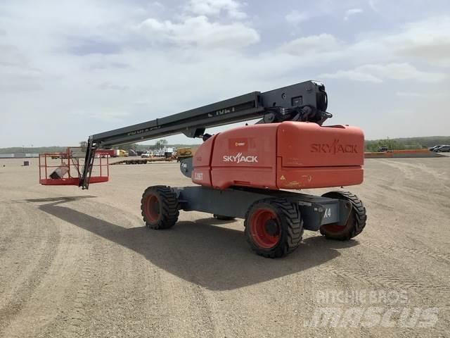 SkyJack SJ86T Construction - Others
