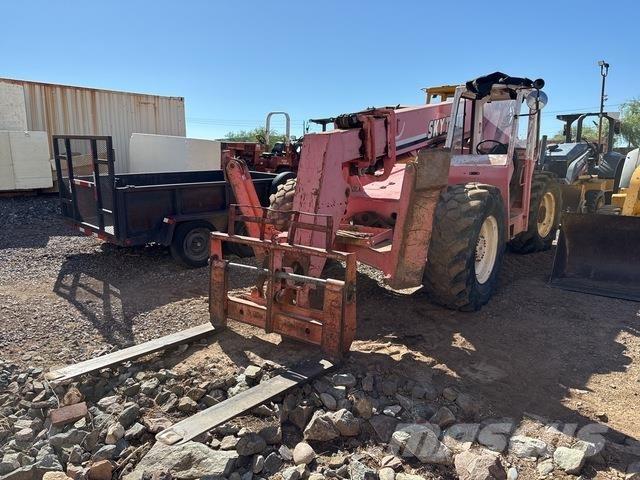 SkyTrak 10042 Telescopic handlers