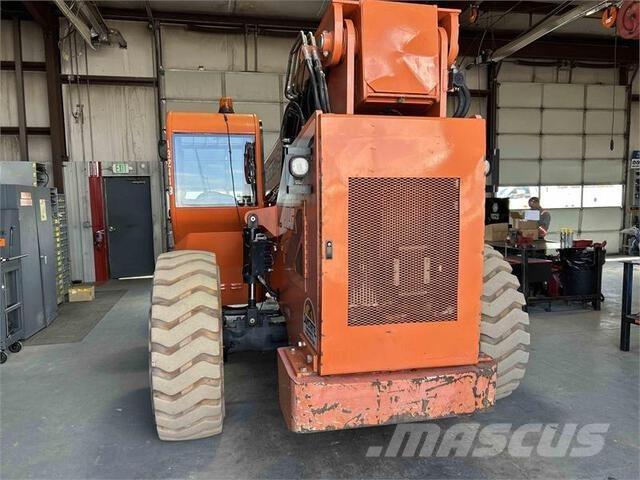 SkyTrak 10054 Telescopic handlers