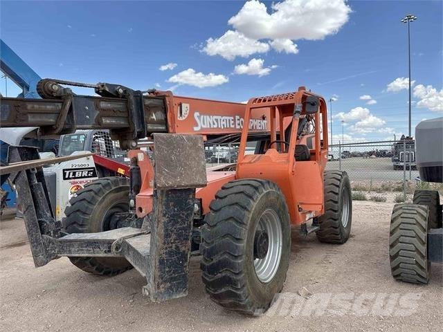 SkyTrak 10054 Telescopic handlers