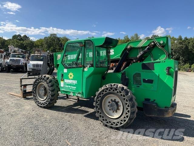 SkyTrak 6042 Telescopic handlers