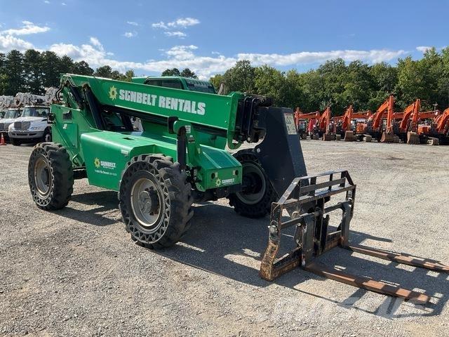 SkyTrak 6042 Telescopic handlers