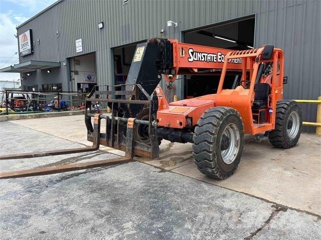 SkyTrak 8042 Telescopic handlers
