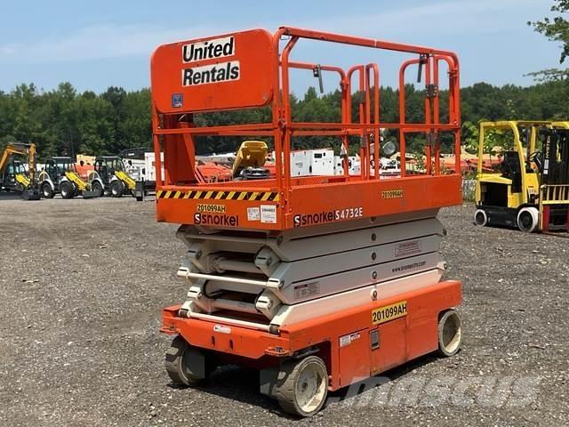 Snorkel S4732E Scissor lifts