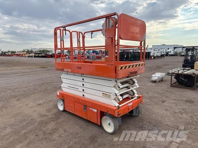 Snorkel S4732E Scissor lifts