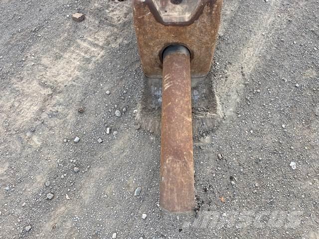Soosan  Hammers / Breakers