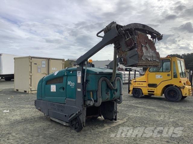 Tennant M20 Indoor sweepers