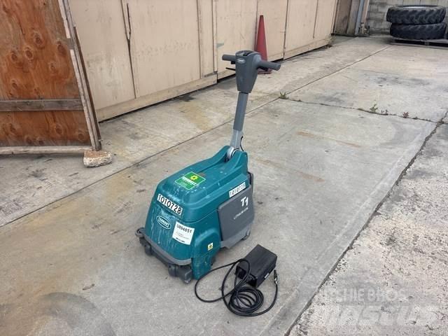 Tennant T1B Scrubber dryers