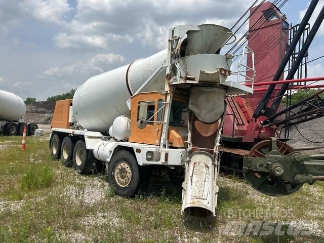Terex  Other trucks