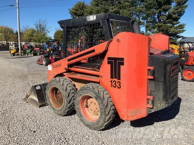 Thomas T133 Skid steer loaders