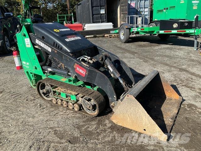 Toro 22321G Skid steer loaders