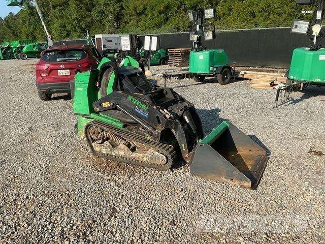 Toro 22327G Skid steer loaders