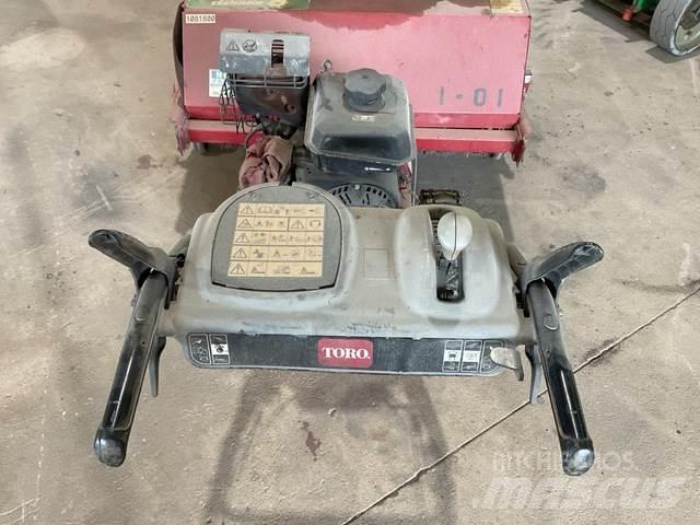 Toro 23740 Indoor sweepers