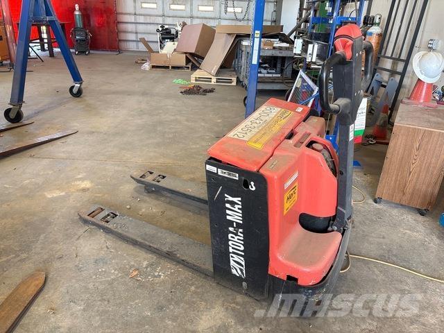 Toyota 2TWB40 Hand pallet truck
