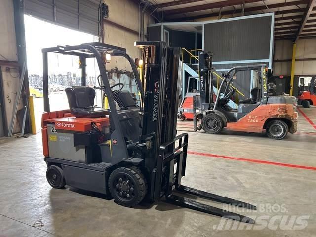 Toyota 7FBCU25 Construction - Others