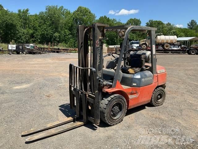 Toyota 7FGU32 Construction - Others
