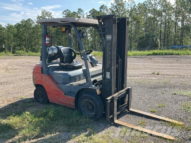Toyota 8FGU25 Forklift trucks - others