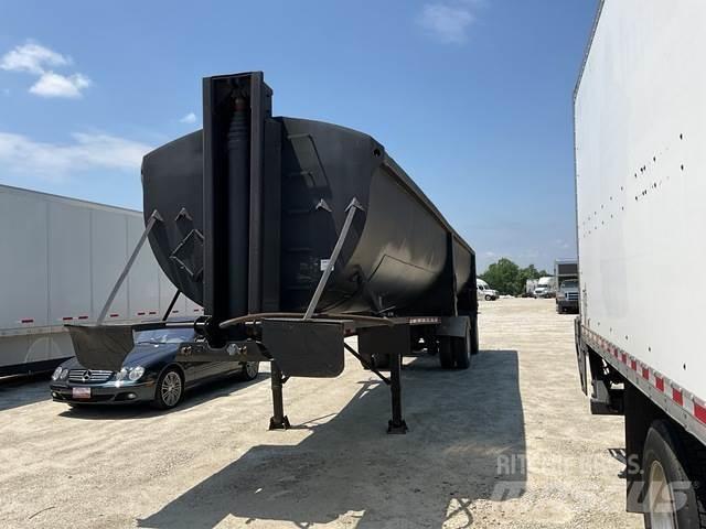 Trail King  Tipper trailers
