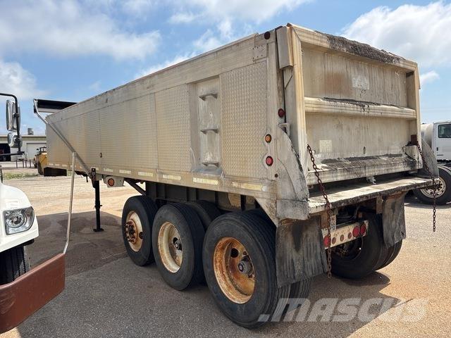 Travis  Tipper trailers