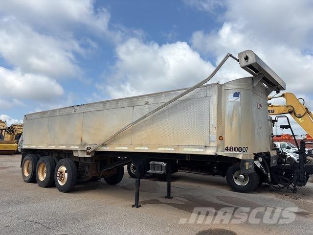 Travis  Tipper trailers
