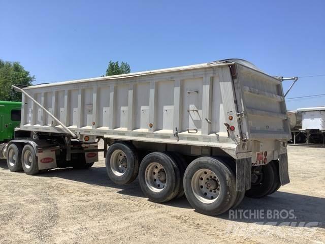 Travis S96 Tipper trailers