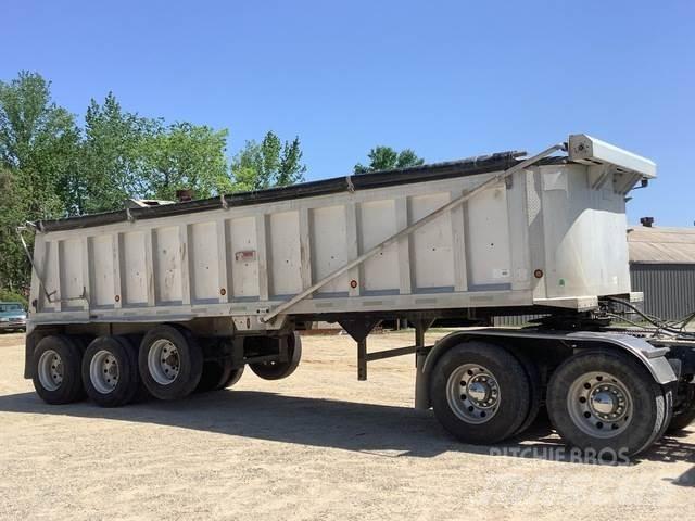 Travis S96 Tipper trailers