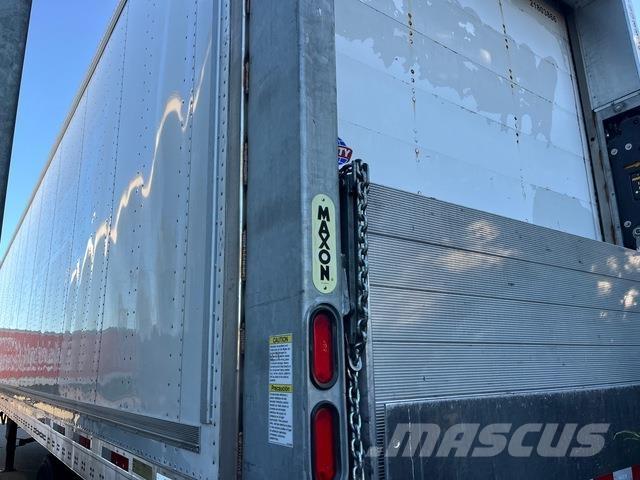 Utility VS2DX Box body trailers