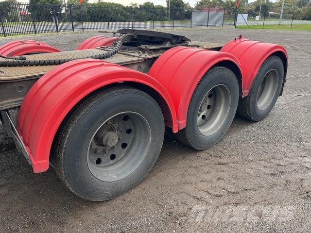 Vawdrey  Curtainsider trailers