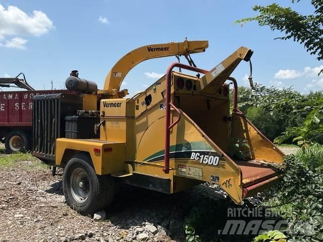 Vermeer BC1500 Wood chippers