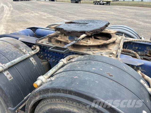 Volvo FM13 Tractor Units