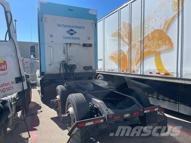 Volvo VNL Tractor Units