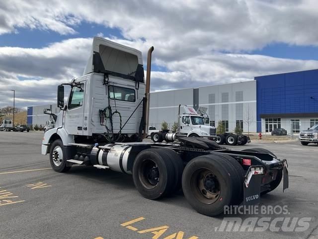 Volvo VNM Tractor Units