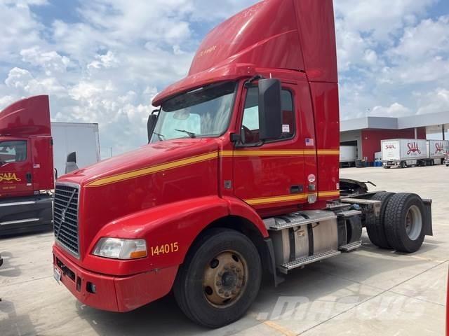 Volvo VNM Tractor Units