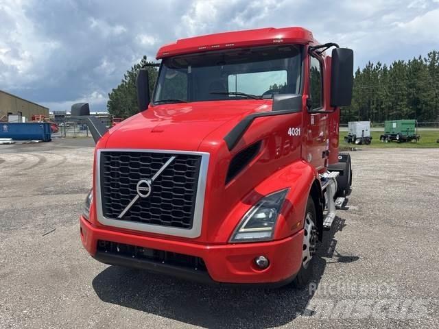 Volvo VNR Tractor Units