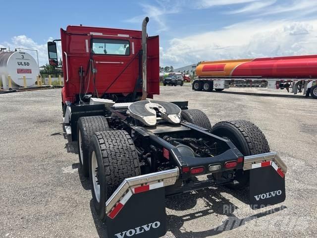Volvo VNR Tractor Units