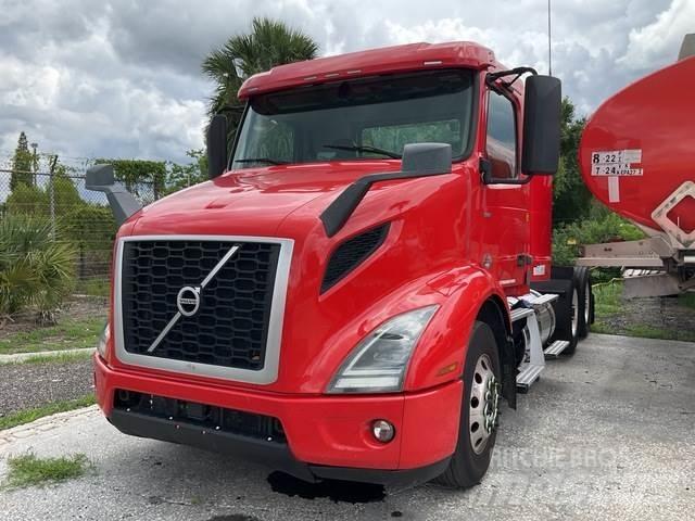 Volvo VNR Tractor Units