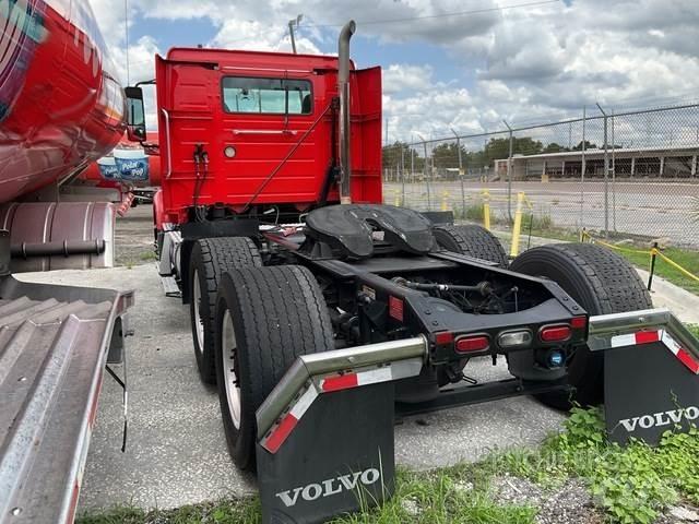 Volvo VNR Tractor Units