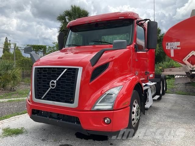 Volvo VNR Tractor Units