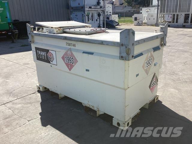 Western 20TCG Fuel and additive tanks